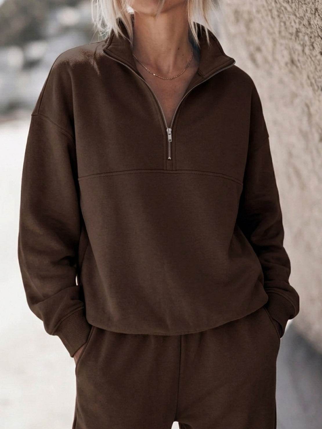 cotton-blended two-piece tracksuit with high collar zipper and relaxed fit pants
