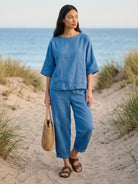 Monochrome batwing leisure co-ord with boxy crop top and high-waisted tapered pants