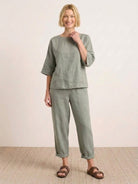 Monochrome Batwing Leisure Co-Ord with boxy crop top and high-waisted tapered pants