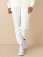 Colorblock Comfort Tracksuit with contrast curved panels and relaxed fit in wrinkle-resistant polyester fabric