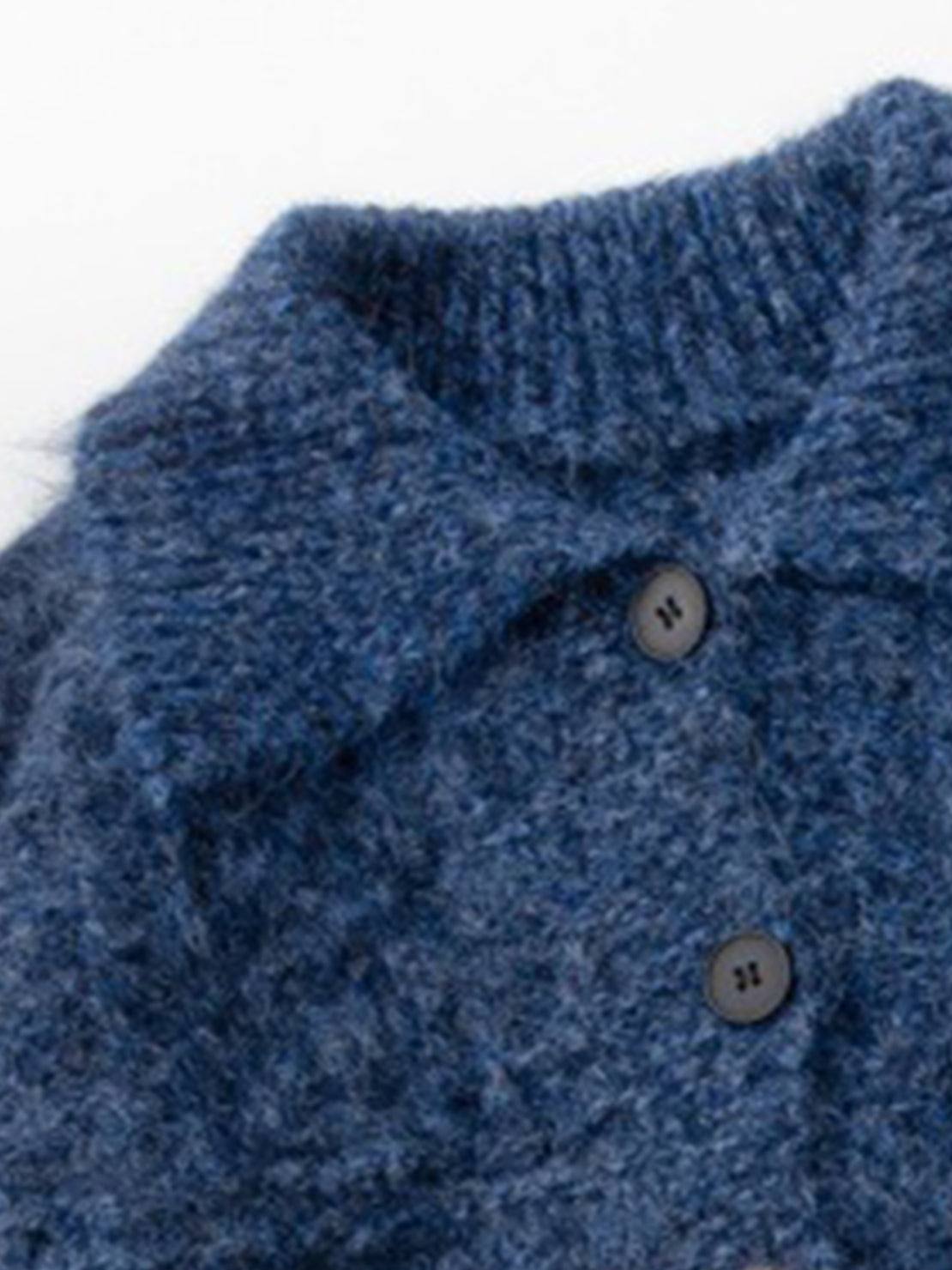 Wool-blend button-front cardigan with wide collar and five buttons for adjustable layering and lightweight warmth