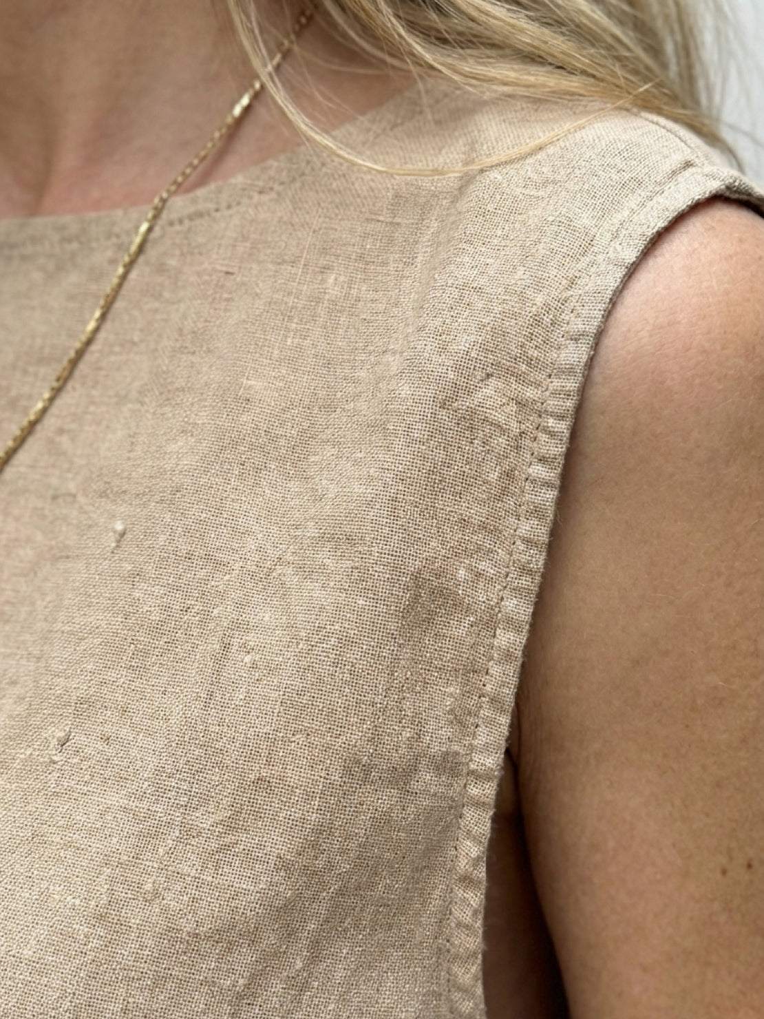 Lightweight 100% cotton crinkle sleeveless co-ord set with relaxed top and straight-leg pants