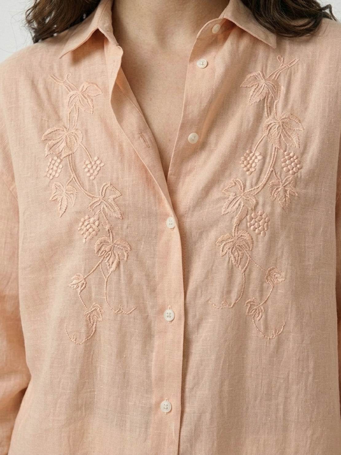 Relaxed fit Ramie Linen-Lyocell embroidered shirt with curved hem and floral detailing