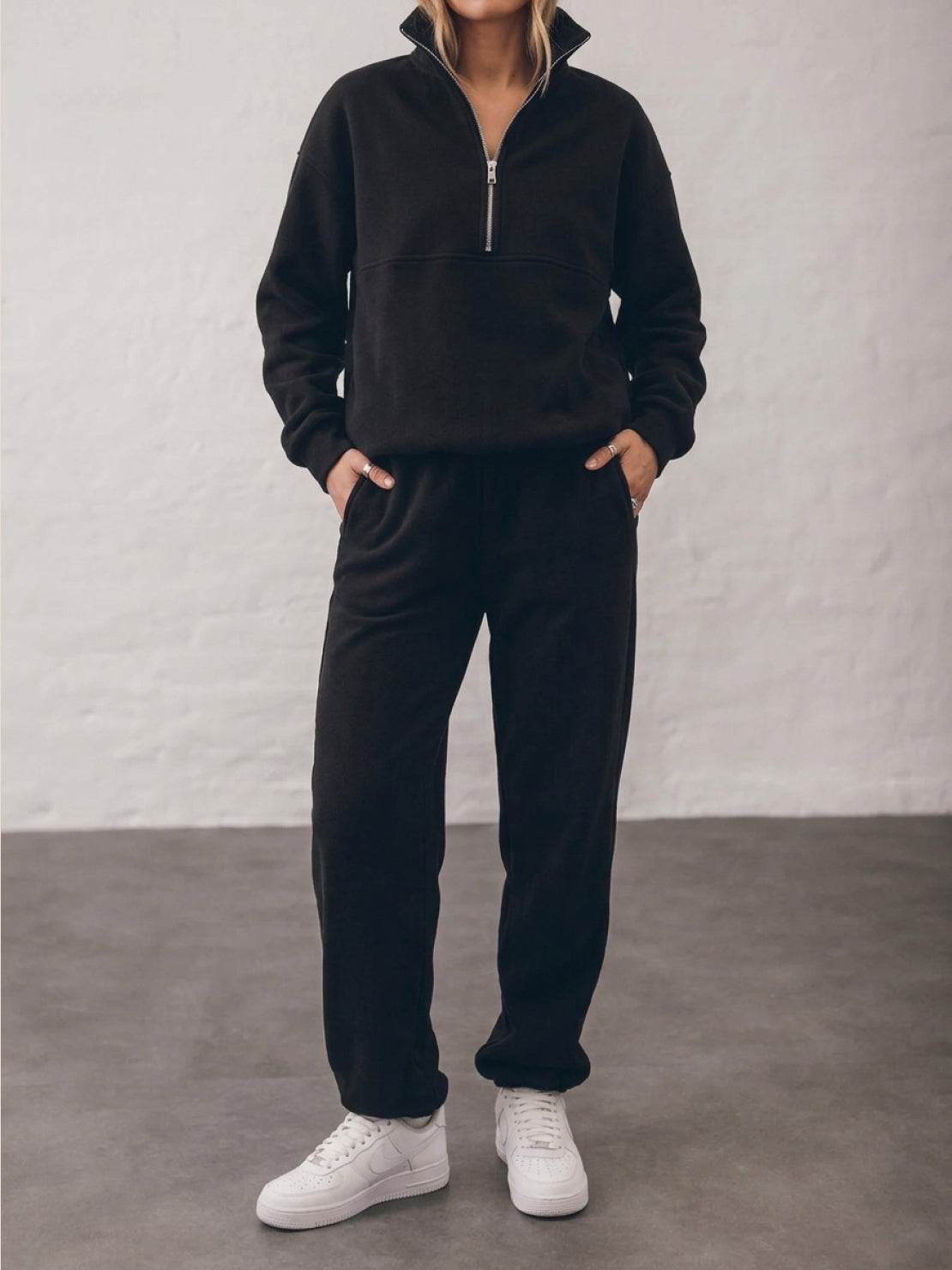 cotton-blended two-piece tracksuit with high collar zipper and relaxed fit pants