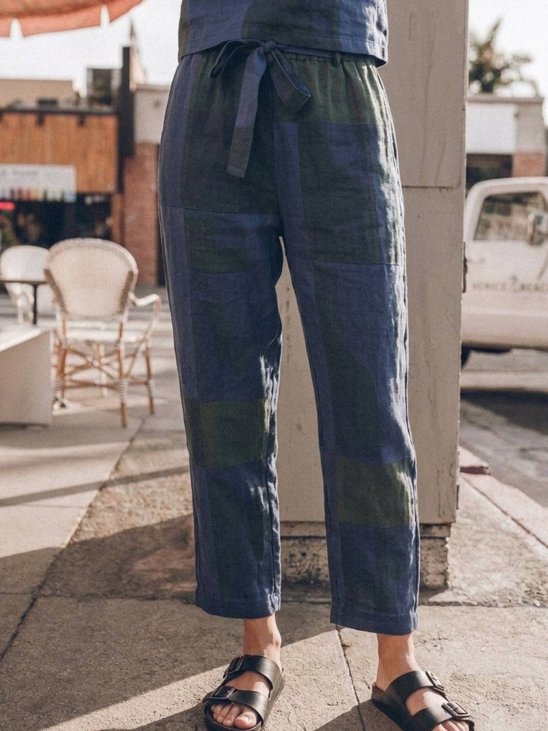 Woman wearing cotton-linen monochrome longline top and wide-leg pants set