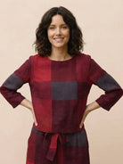 cotton-linen monochrome relaxed longline top and wide-leg pants set for versatile, minimalist style