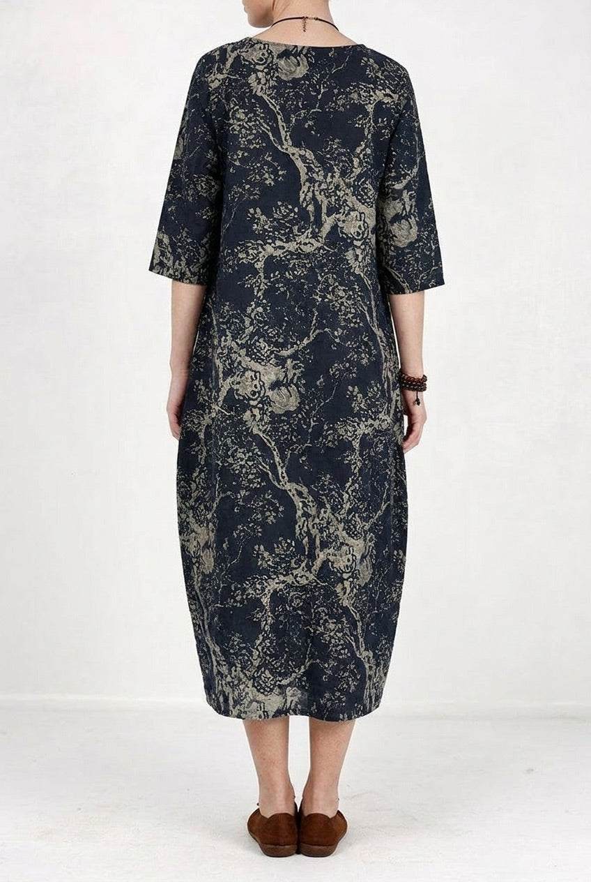 Blue Japanese porcelain print midi dress with 3/4 sleeves and oversized pockets