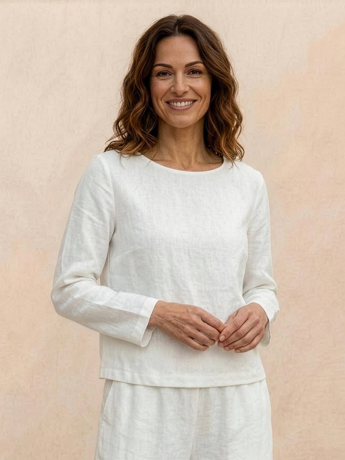 Loose solid color two-piece set with breathable cotton blend fabric